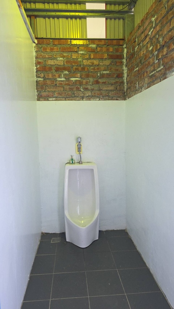 浴室很大間一次可一家人四人一起洗澡