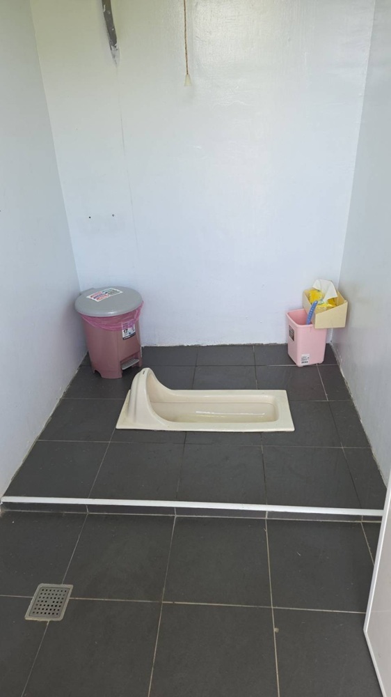 浴室很大間一次可一家人四人一起洗澡