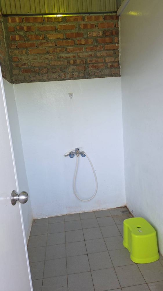 浴室很大間一次可一家人四人一起洗澡